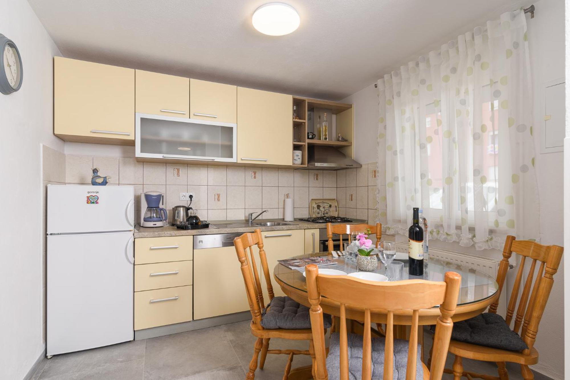 Apartman Karic Trogir Luaran gambar