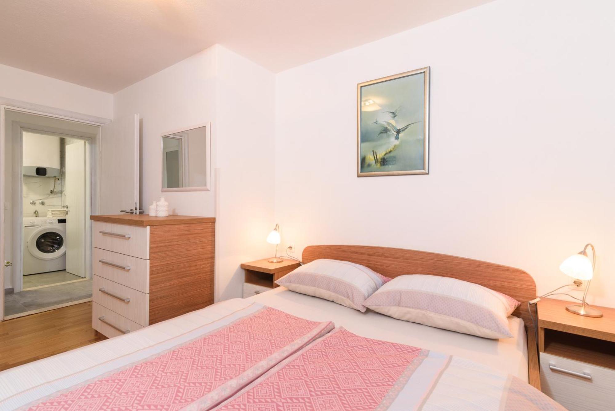 Apartman Karic Trogir Luaran gambar